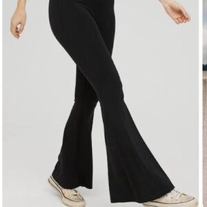 Aerie Black Hi-Rise Flare Legging